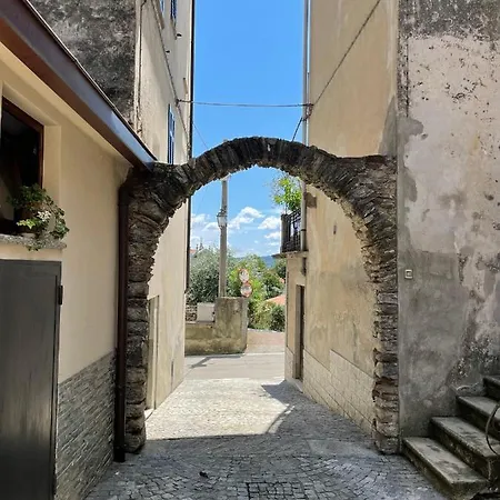 Appartamento Le Rondini - Courtyard With Balcony & Terrace *